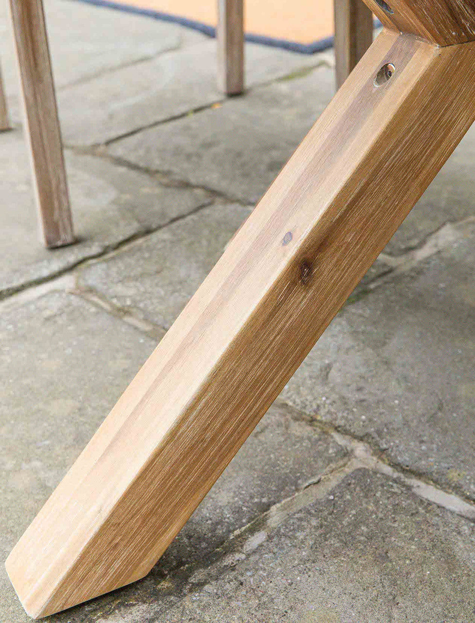 Burford Round Dining Table 120cm - Acacia Wood & Polystone, Grey