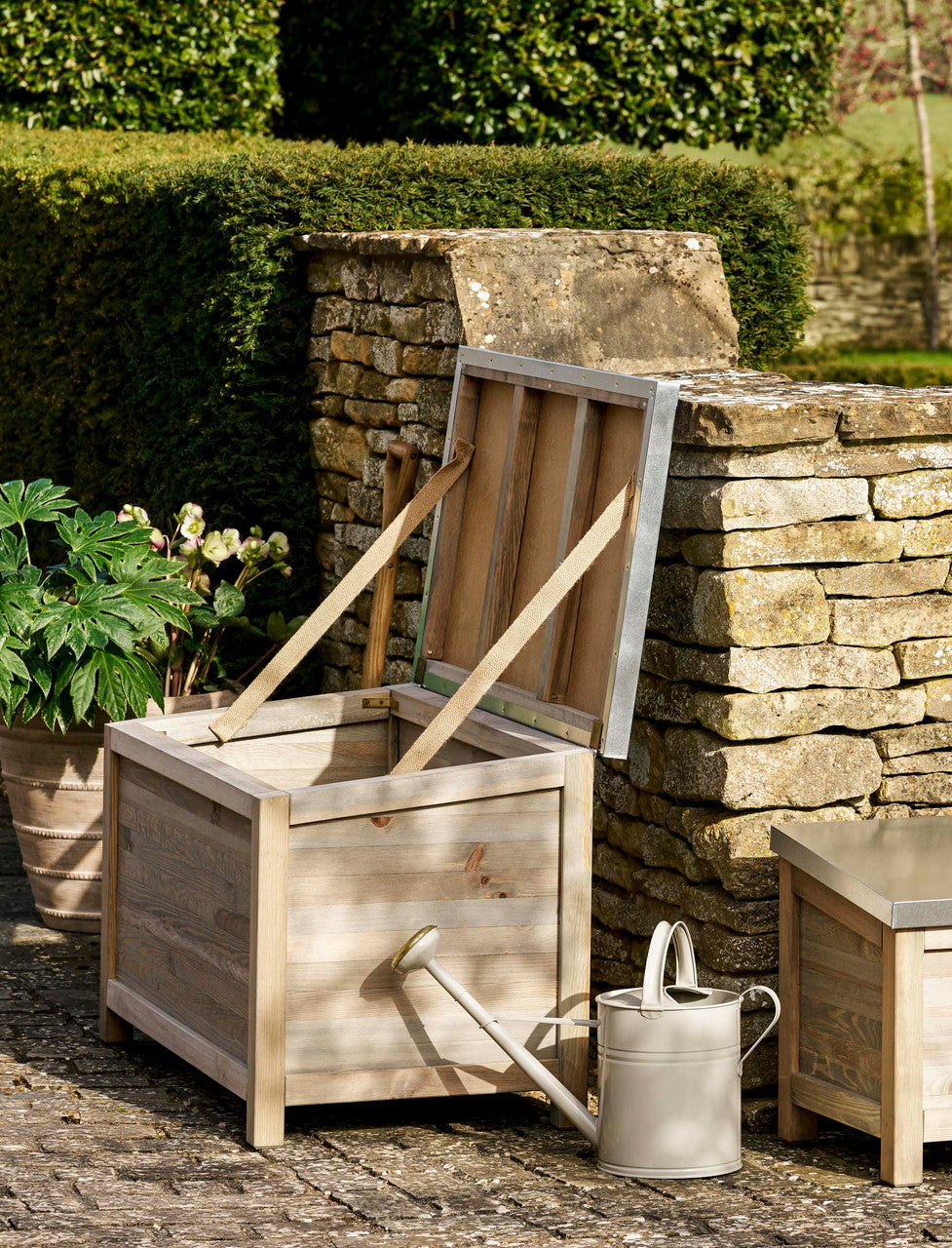 Aldsworth Outdoor Storage Box - Spruce, Natural, Large