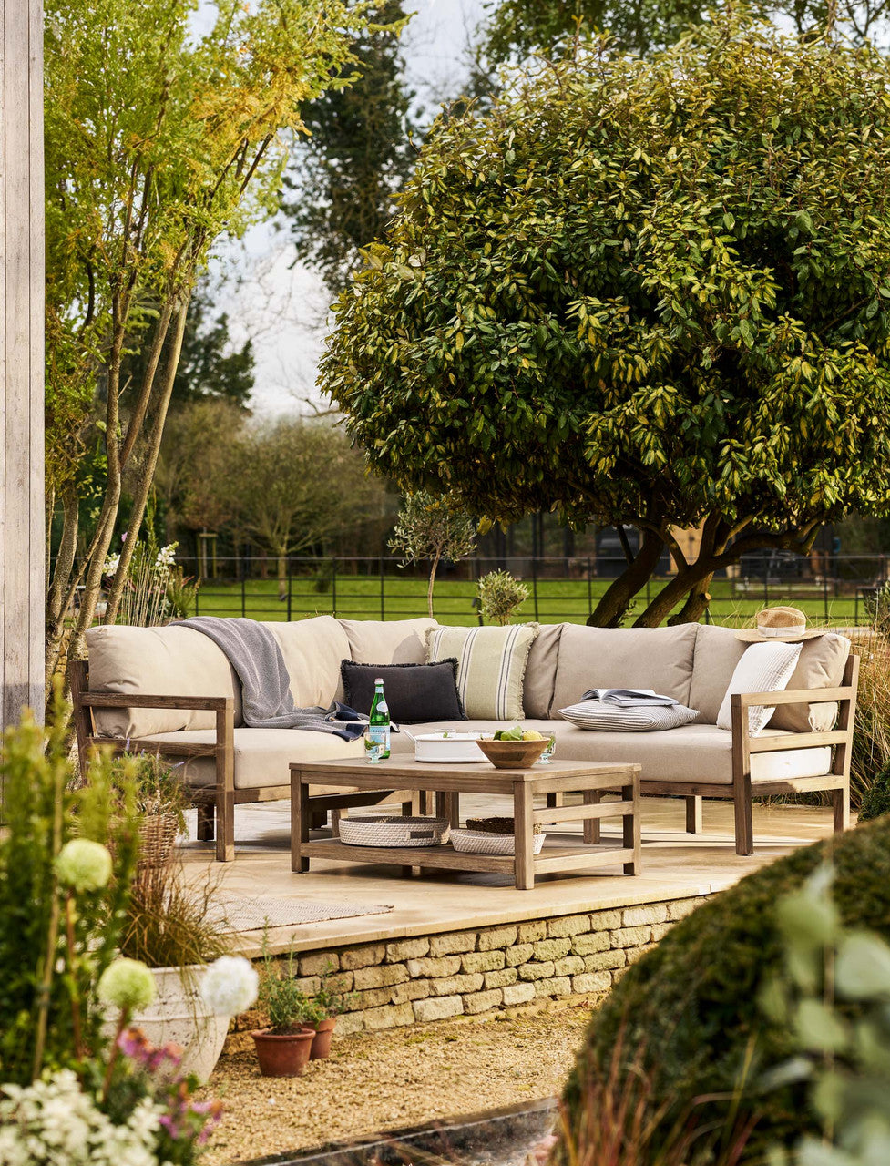 Sandridge Corner Sofa Set - Acacia Wood, Dark Natural