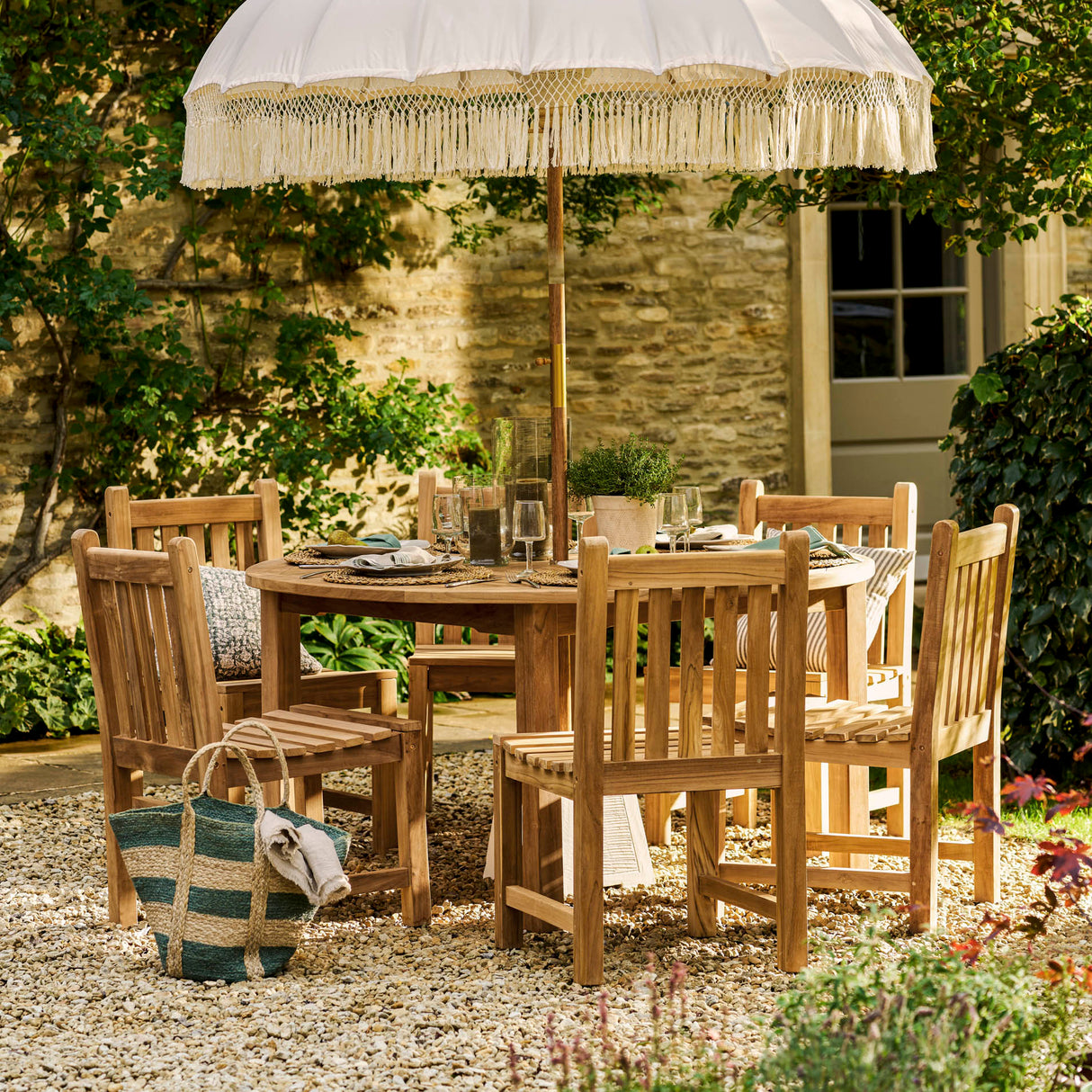 Churn Teak Round Table 150cm