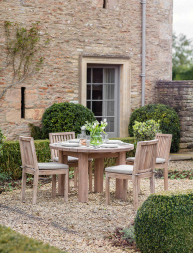 Porthallow Round Dining Table - Acacia Wood, Natural, Medium