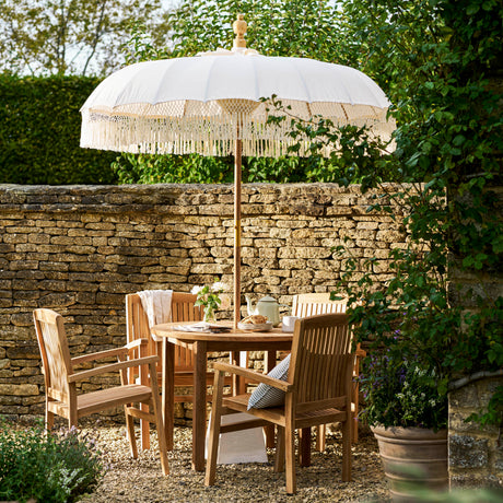 Churn Teak Round Table 100cm & 4 Henley Stacking Armchairs