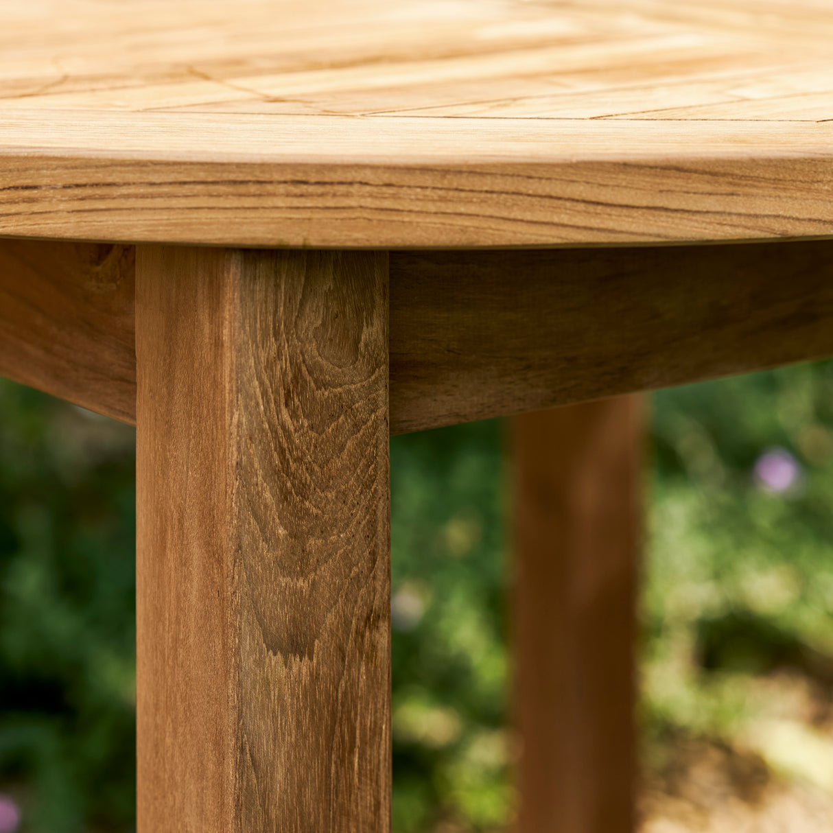 Churn Teak Round Table 100cm & 2 Henley Stacking Armchairs