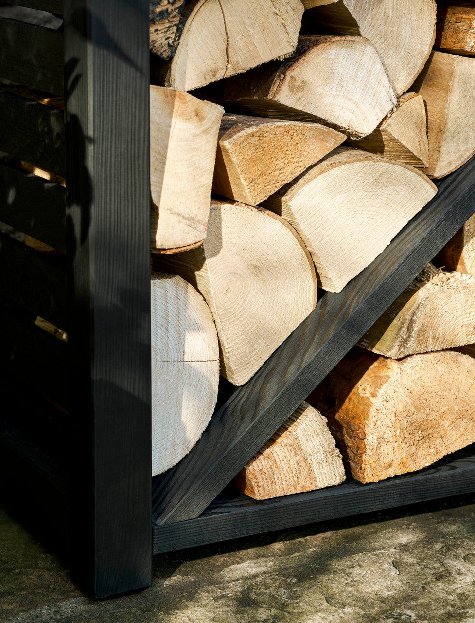 Moreton Cross Log Store - Spruce, Black, Large