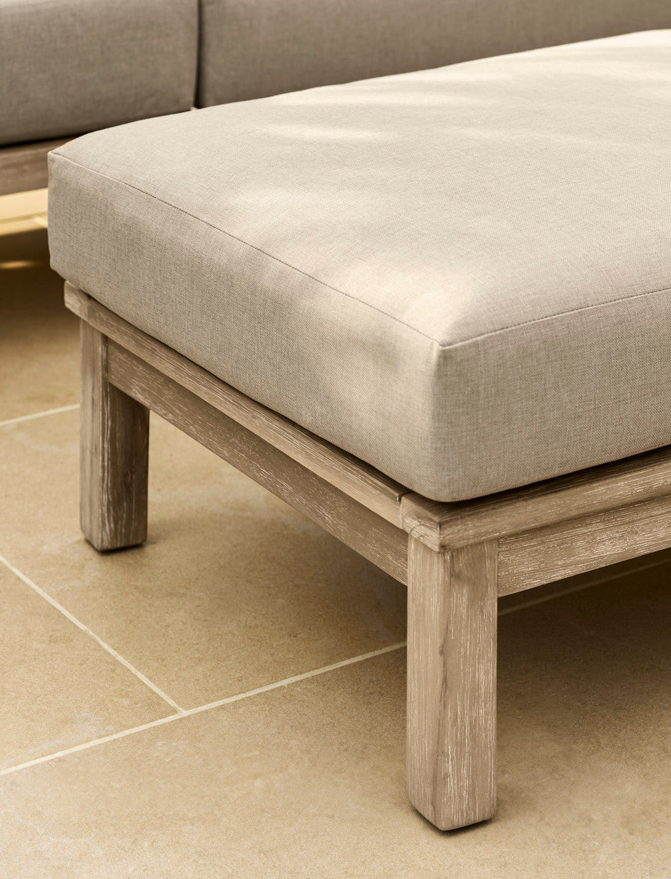 Porthallow Ottoman - Acacia Wood, Natural