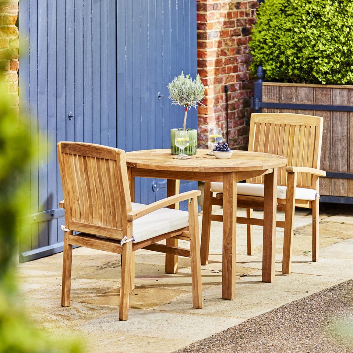 Churn Teak Round Table 100cm Set with 2 Henley Stacking Chairs